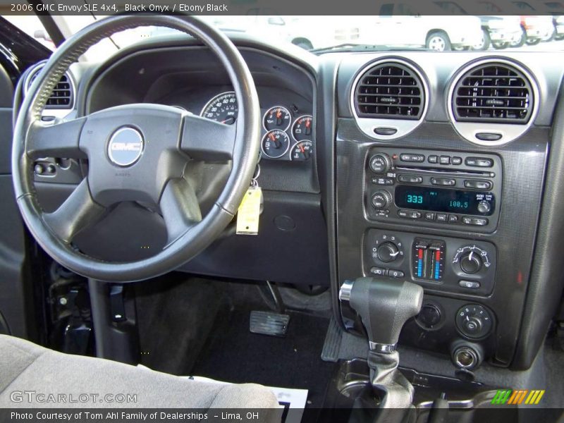 Black Onyx / Ebony Black 2006 GMC Envoy SLE 4x4