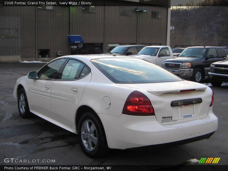 Ivory White / Ebony 2008 Pontiac Grand Prix Sedan