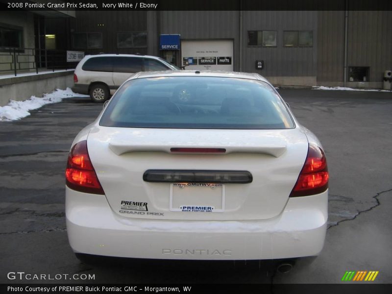 Ivory White / Ebony 2008 Pontiac Grand Prix Sedan