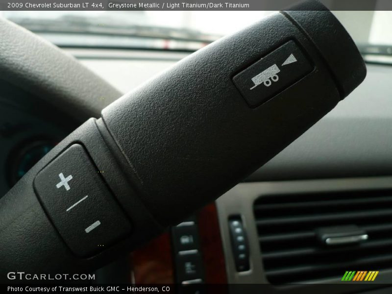 Greystone Metallic / Light Titanium/Dark Titanium 2009 Chevrolet Suburban LT 4x4