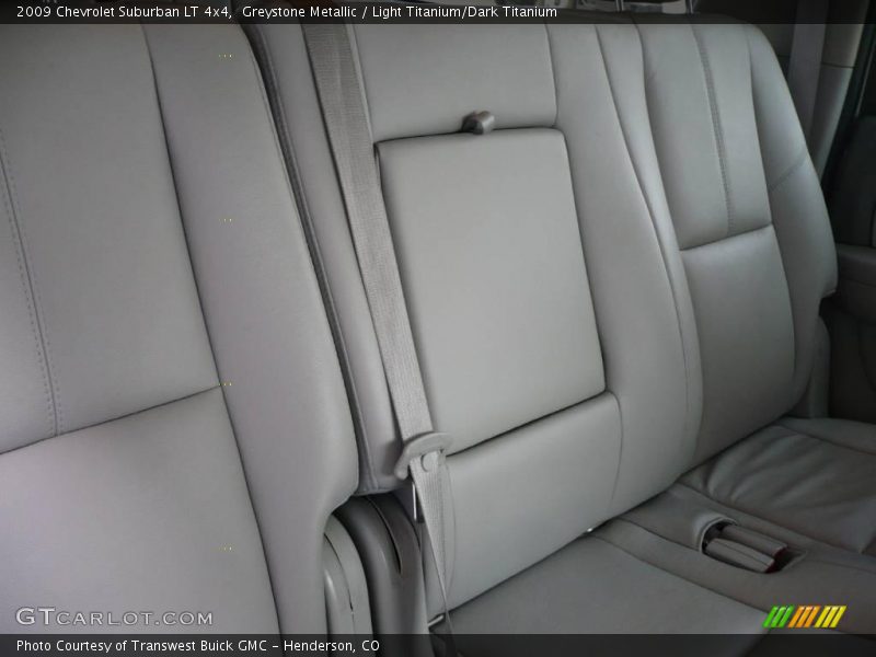 Greystone Metallic / Light Titanium/Dark Titanium 2009 Chevrolet Suburban LT 4x4