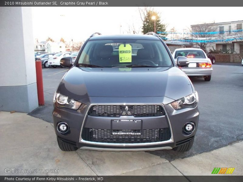 Graphite Gray Pearl / Black 2010 Mitsubishi Outlander SE