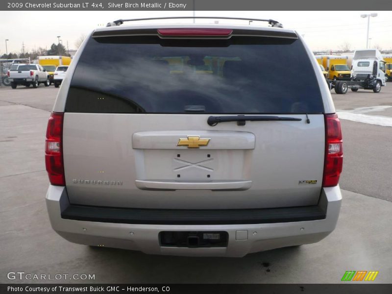 Silver Birch Metallic / Ebony 2009 Chevrolet Suburban LT 4x4