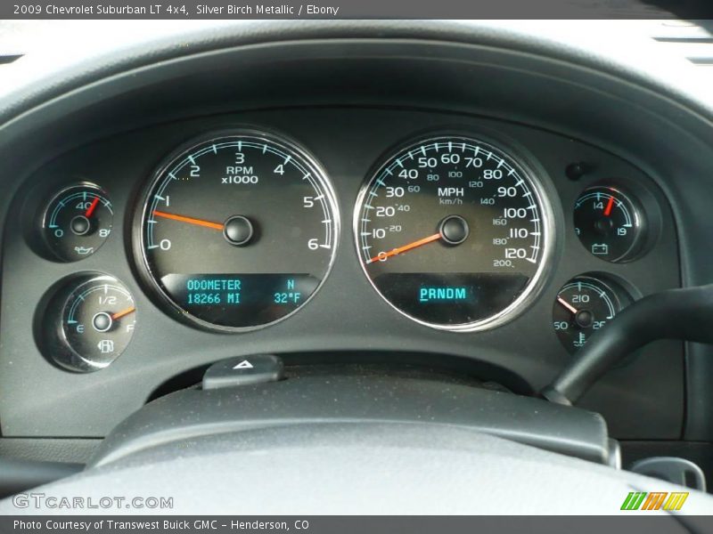 Silver Birch Metallic / Ebony 2009 Chevrolet Suburban LT 4x4