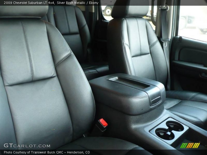 Silver Birch Metallic / Ebony 2009 Chevrolet Suburban LT 4x4