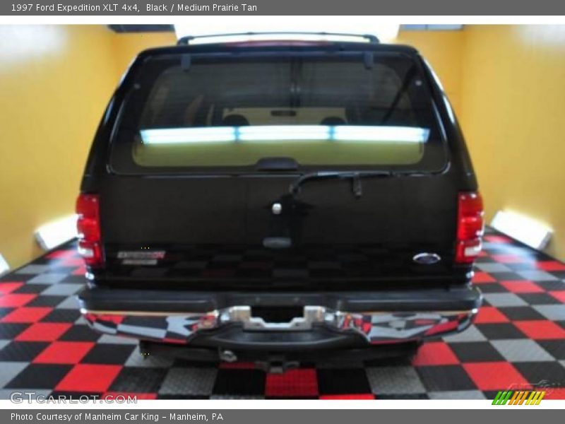 Black / Medium Prairie Tan 1997 Ford Expedition XLT 4x4
