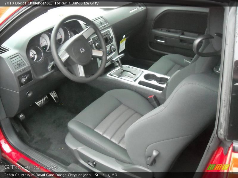 TorRed / Dark Slate Gray 2010 Dodge Challenger SE