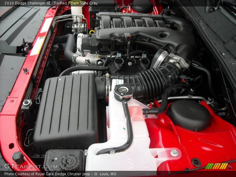 TorRed / Dark Slate Gray 2010 Dodge Challenger SE