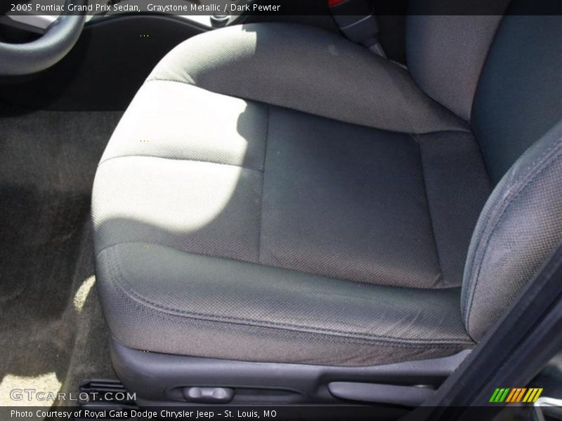 Graystone Metallic / Dark Pewter 2005 Pontiac Grand Prix Sedan