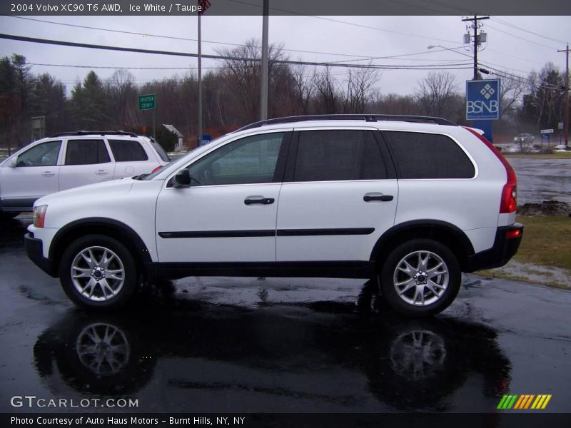Ice White / Taupe 2004 Volvo XC90 T6 AWD