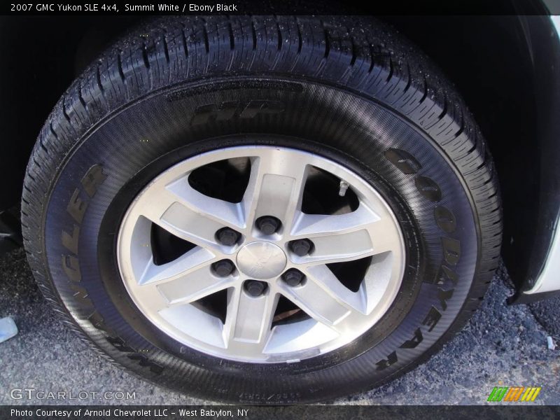Summit White / Ebony Black 2007 GMC Yukon SLE 4x4