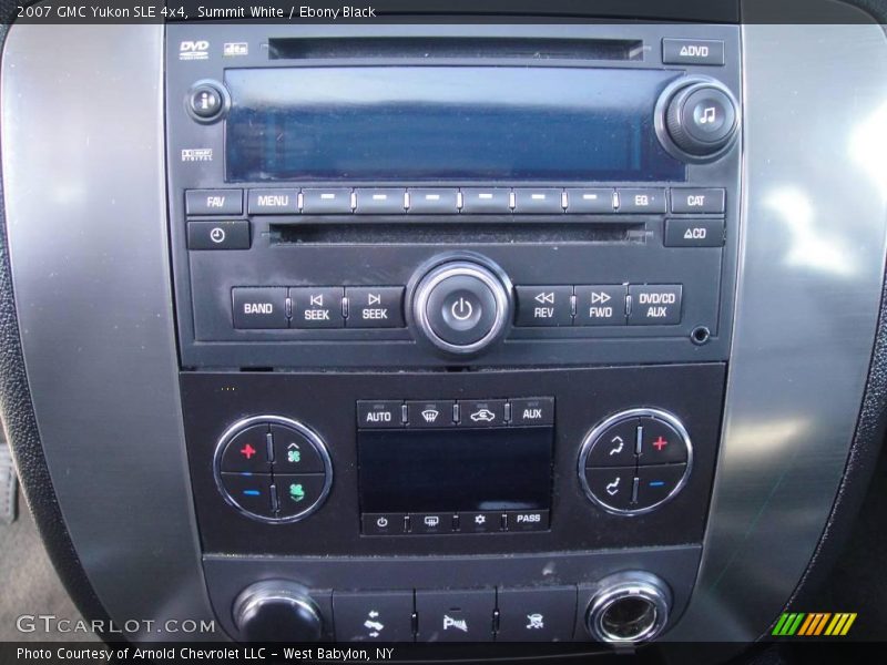 Summit White / Ebony Black 2007 GMC Yukon SLE 4x4