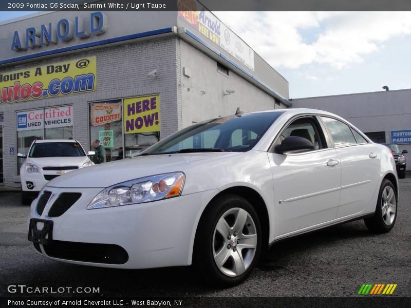 Summit White / Light Taupe 2009 Pontiac G6 Sedan