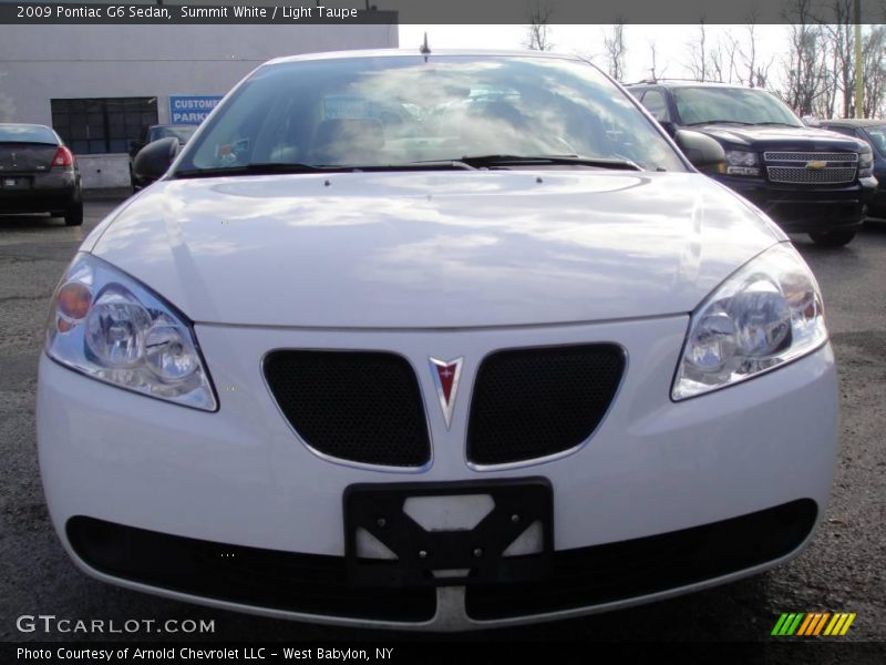 Summit White / Light Taupe 2009 Pontiac G6 Sedan