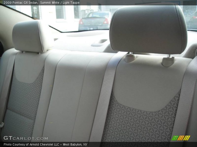 Summit White / Light Taupe 2009 Pontiac G6 Sedan