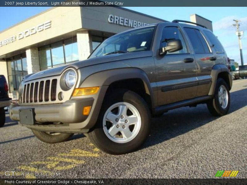 Light Khaki Metallic / Medium Slate Gray 2007 Jeep Liberty Sport