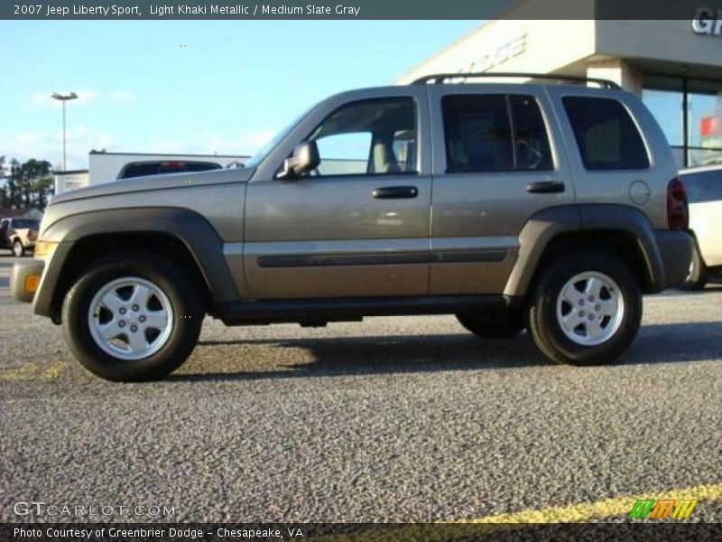 Light Khaki Metallic / Medium Slate Gray 2007 Jeep Liberty Sport