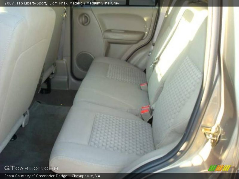 Light Khaki Metallic / Medium Slate Gray 2007 Jeep Liberty Sport