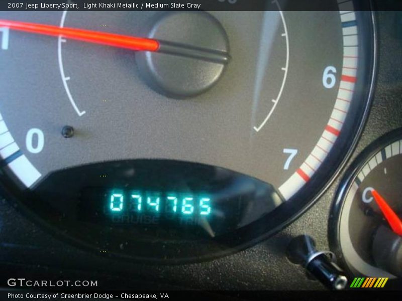 Light Khaki Metallic / Medium Slate Gray 2007 Jeep Liberty Sport