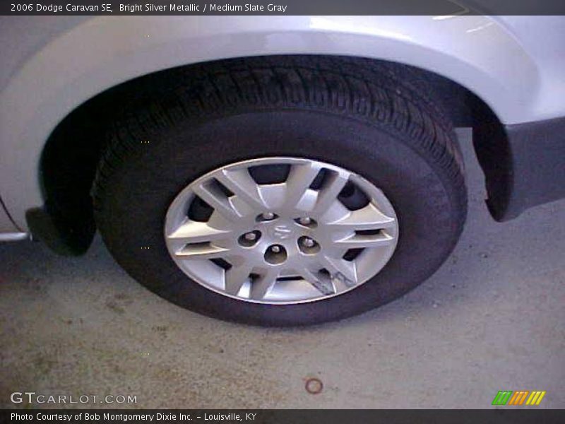 Bright Silver Metallic / Medium Slate Gray 2006 Dodge Caravan SE