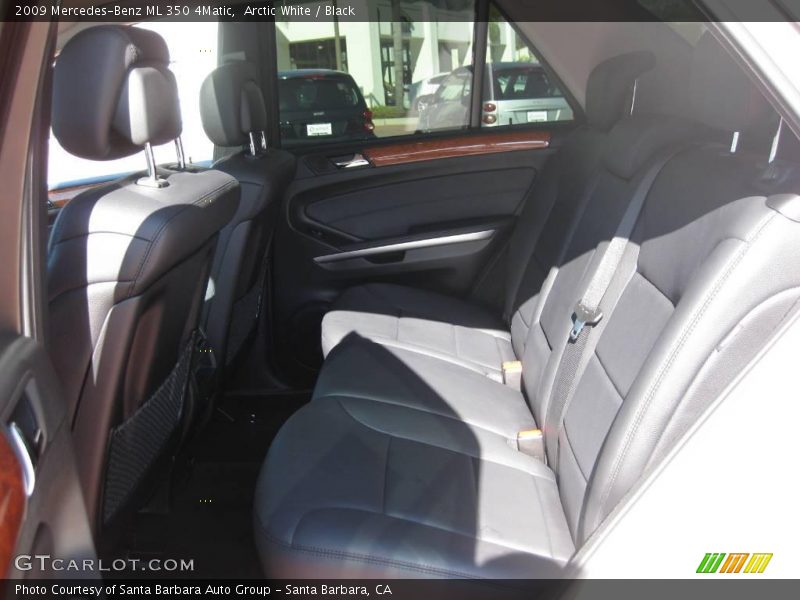 Arctic White / Black 2009 Mercedes-Benz ML 350 4Matic