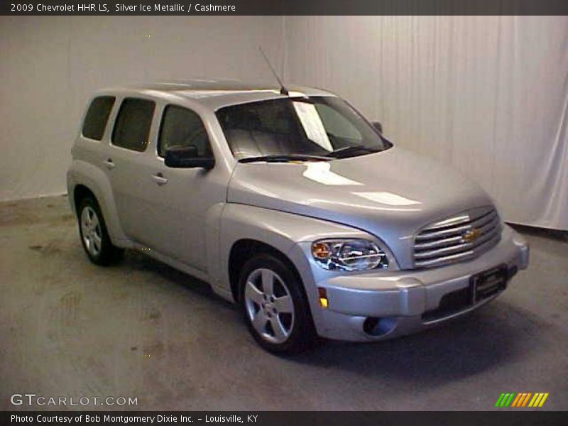 Silver Ice Metallic / Cashmere 2009 Chevrolet HHR LS