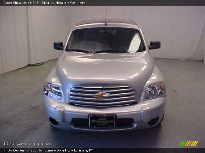 Silver Ice Metallic / Cashmere 2009 Chevrolet HHR LS