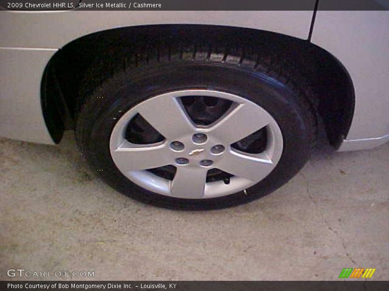 Silver Ice Metallic / Cashmere 2009 Chevrolet HHR LS