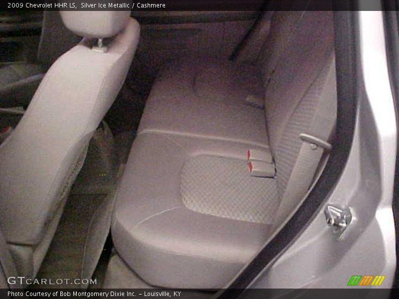 Silver Ice Metallic / Cashmere 2009 Chevrolet HHR LS