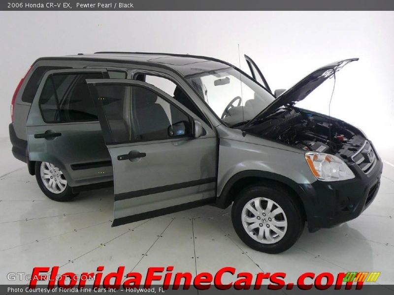 Pewter Pearl / Black 2006 Honda CR-V EX