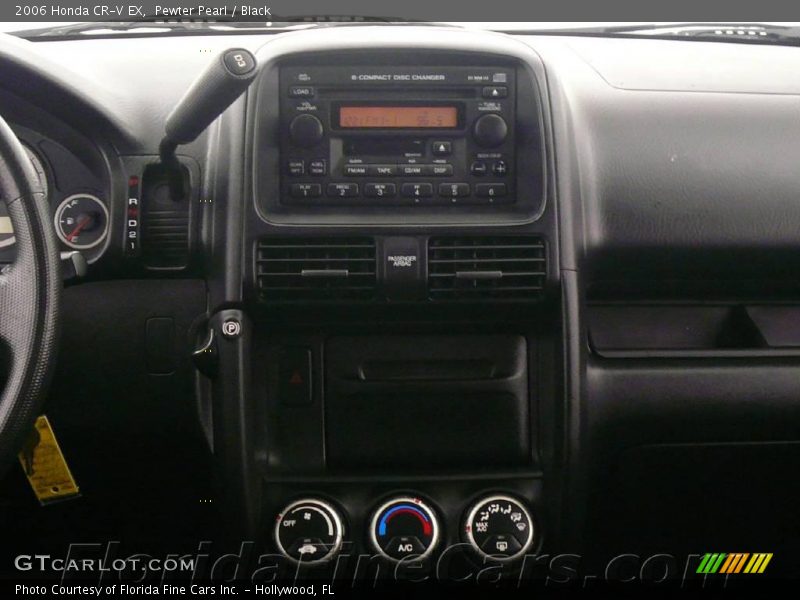 Pewter Pearl / Black 2006 Honda CR-V EX