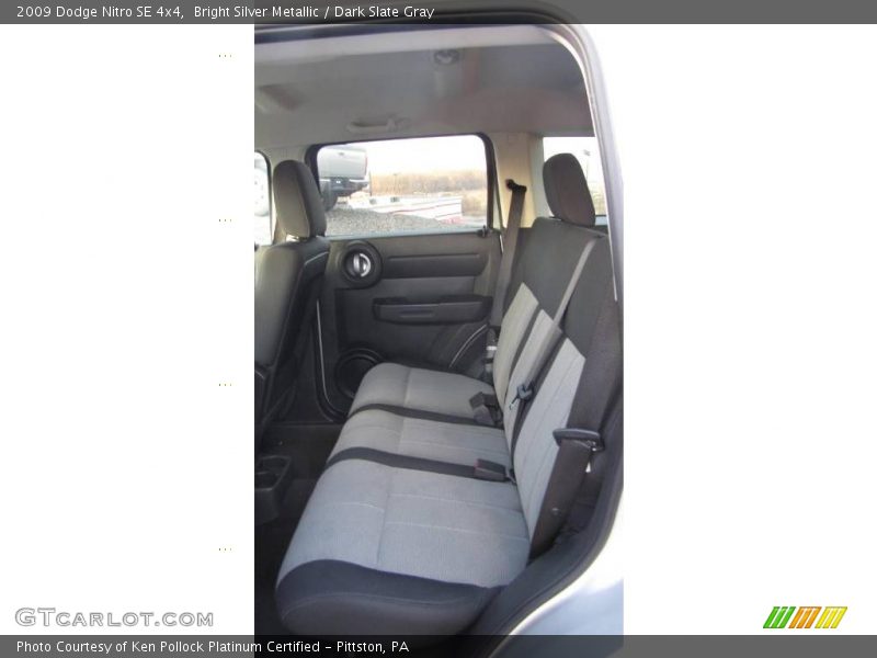 Bright Silver Metallic / Dark Slate Gray 2009 Dodge Nitro SE 4x4