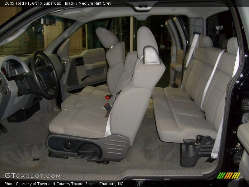 Black / Medium Flint Grey 2005 Ford F150 STX SuperCab