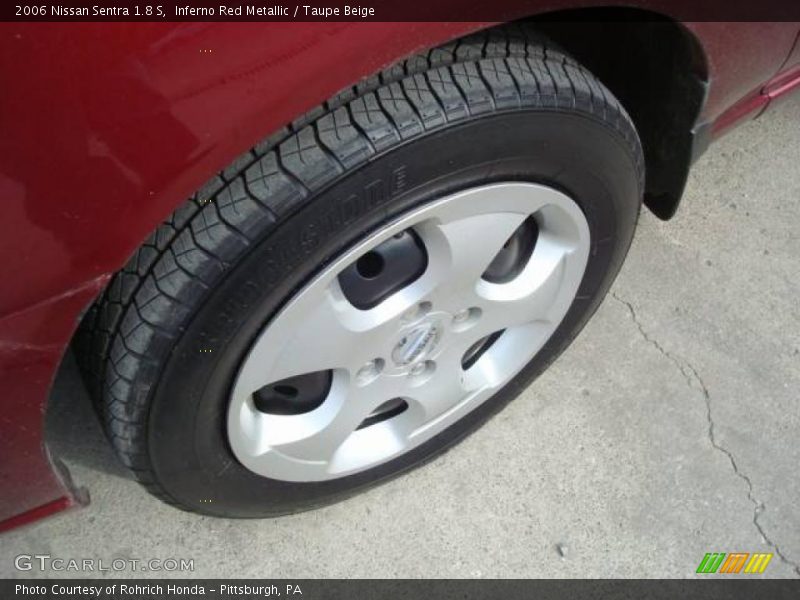 Inferno Red Metallic / Taupe Beige 2006 Nissan Sentra 1.8 S