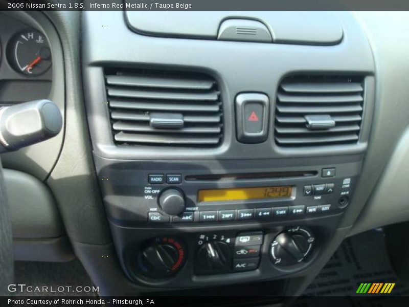 Inferno Red Metallic / Taupe Beige 2006 Nissan Sentra 1.8 S