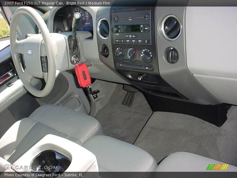 Bright Red / Medium Flint 2007 Ford F150 XLT Regular Cab