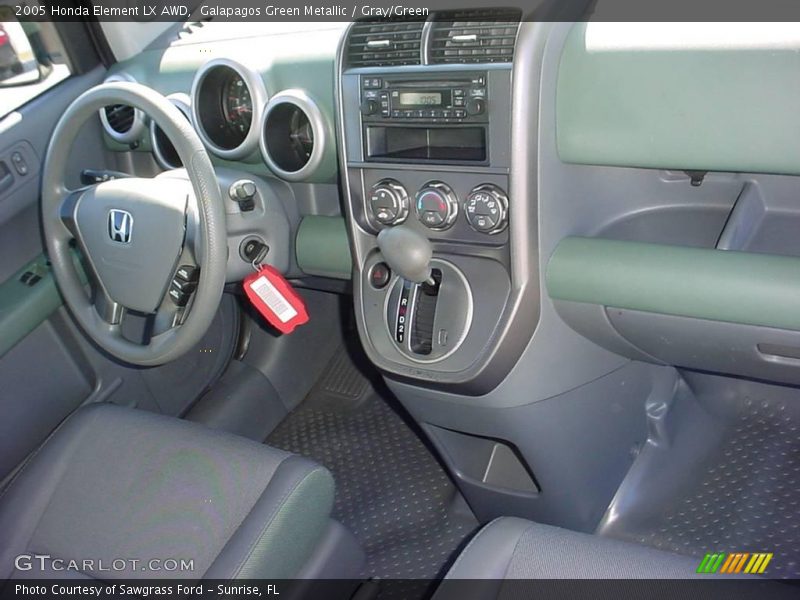 Galapagos Green Metallic / Gray/Green 2005 Honda Element LX AWD