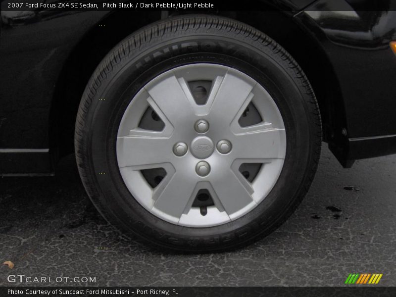 Pitch Black / Dark Pebble/Light Pebble 2007 Ford Focus ZX4 SE Sedan