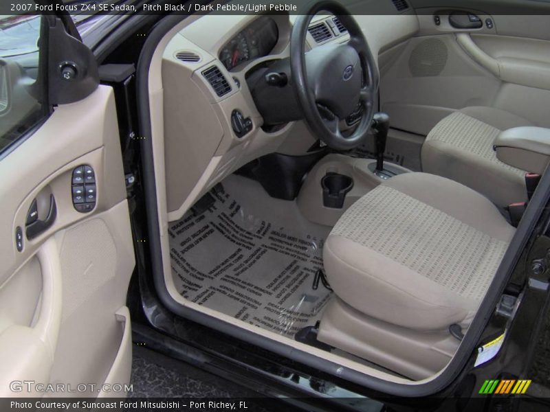 Pitch Black / Dark Pebble/Light Pebble 2007 Ford Focus ZX4 SE Sedan