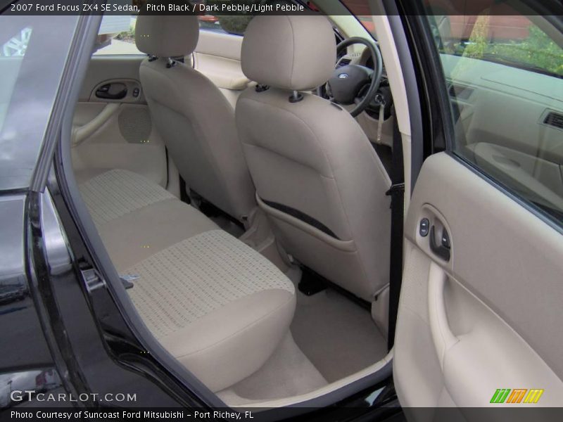 Pitch Black / Dark Pebble/Light Pebble 2007 Ford Focus ZX4 SE Sedan