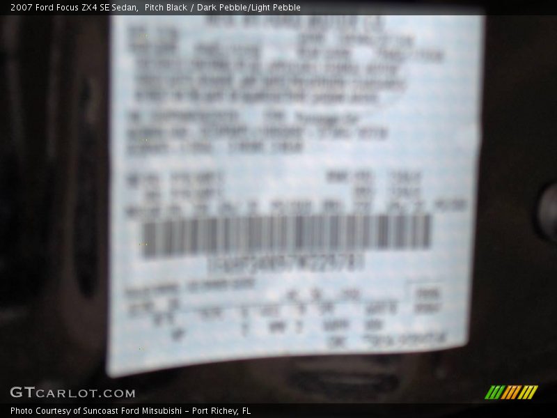 Pitch Black / Dark Pebble/Light Pebble 2007 Ford Focus ZX4 SE Sedan