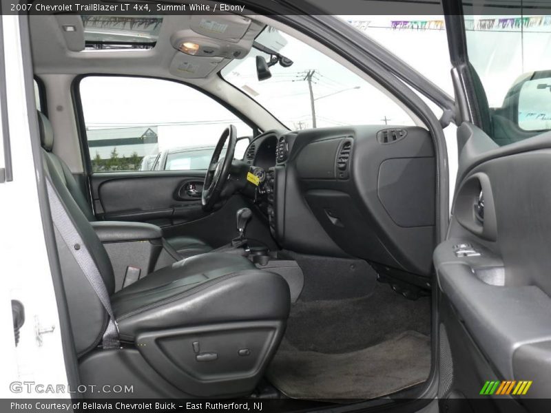 Summit White / Ebony 2007 Chevrolet TrailBlazer LT 4x4