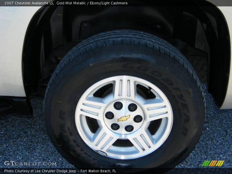 Gold Mist Metallic / Ebony/Light Cashmere 2007 Chevrolet Avalanche LS