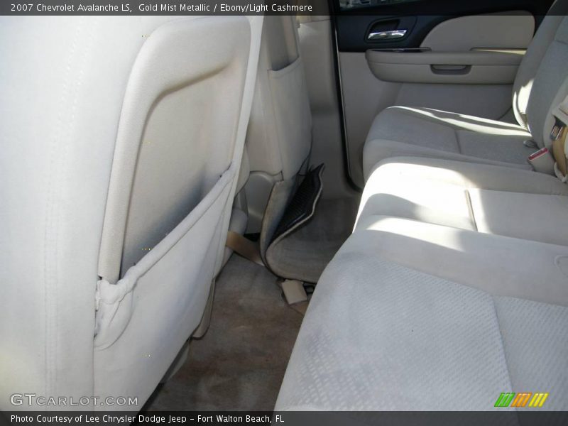 Gold Mist Metallic / Ebony/Light Cashmere 2007 Chevrolet Avalanche LS