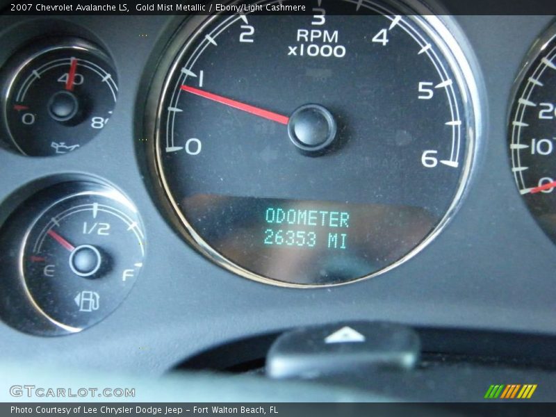 Gold Mist Metallic / Ebony/Light Cashmere 2007 Chevrolet Avalanche LS