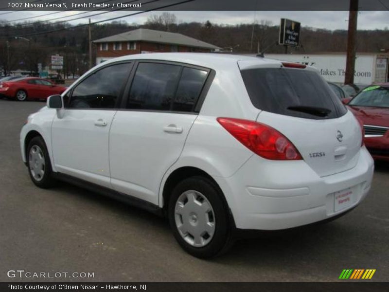 Fresh Powder / Charcoal 2007 Nissan Versa S