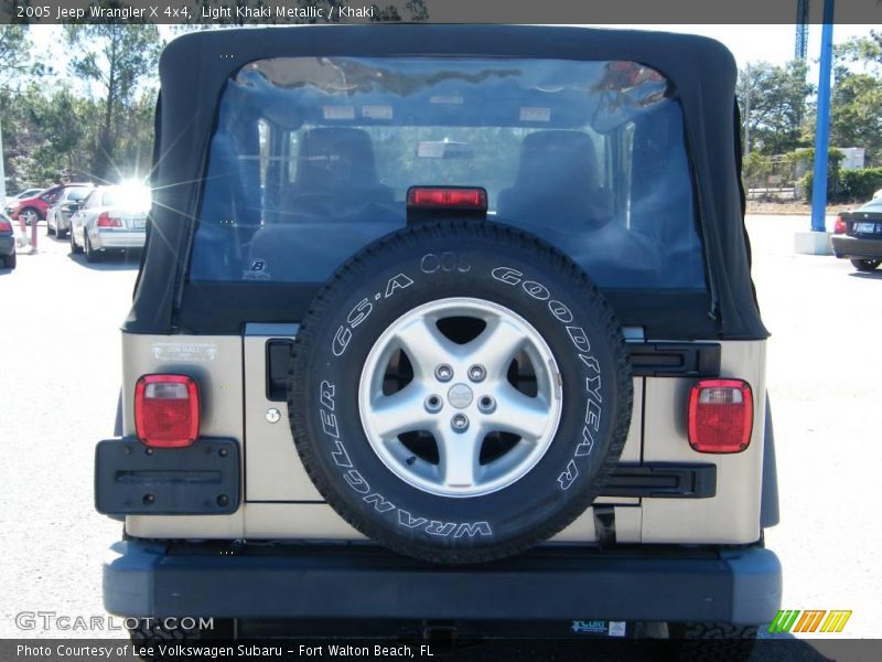Light Khaki Metallic / Khaki 2005 Jeep Wrangler X 4x4