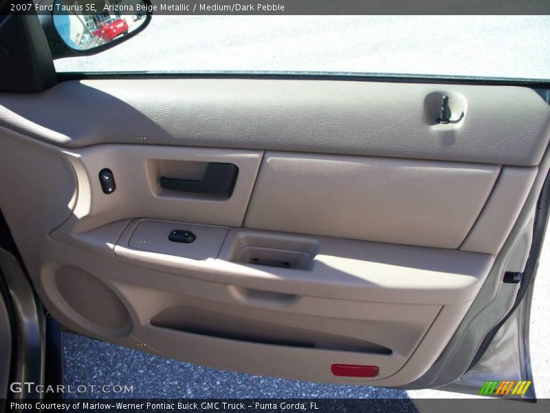 Arizona Beige Metallic / Medium/Dark Pebble 2007 Ford Taurus SE