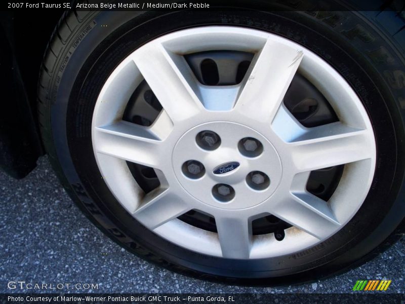 Arizona Beige Metallic / Medium/Dark Pebble 2007 Ford Taurus SE