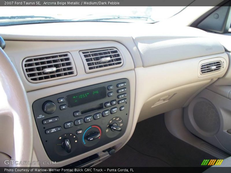 Arizona Beige Metallic / Medium/Dark Pebble 2007 Ford Taurus SE